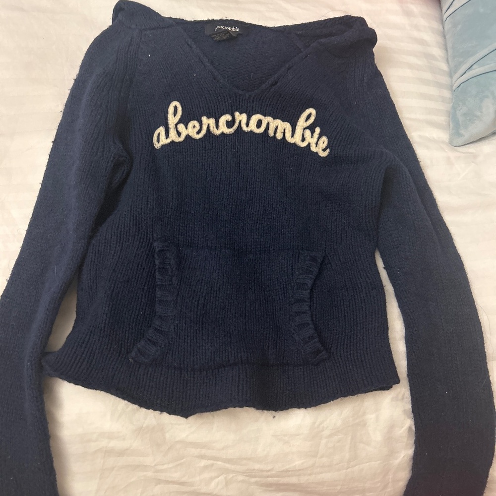 Abercrombie GRAIL hooded sweater kids size large (best for a women xs)